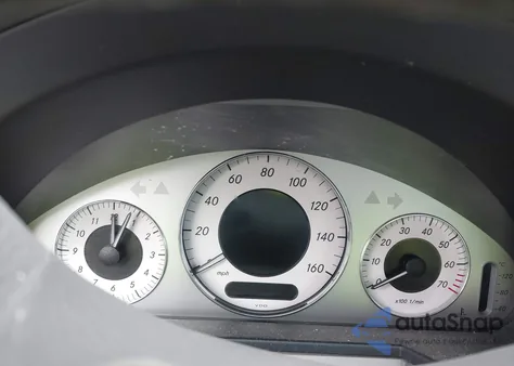 2007 Mercedes-Benz E 350 z USA, uszkodzony, nr VIN WDBUF56X07B111890